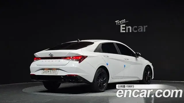 Hyundai Avante 2022 — Photo 2/20