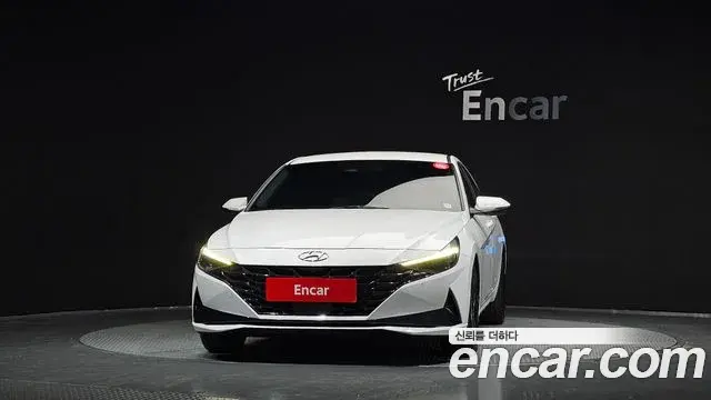 Hyundai Avante 2022 — Photo 3/20