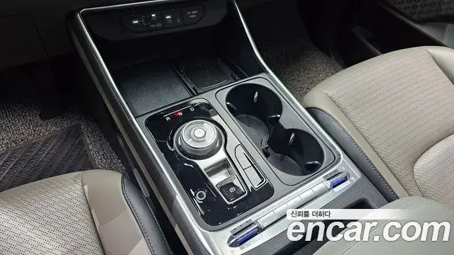 Kia Carnival 2024 — Фото 9/20