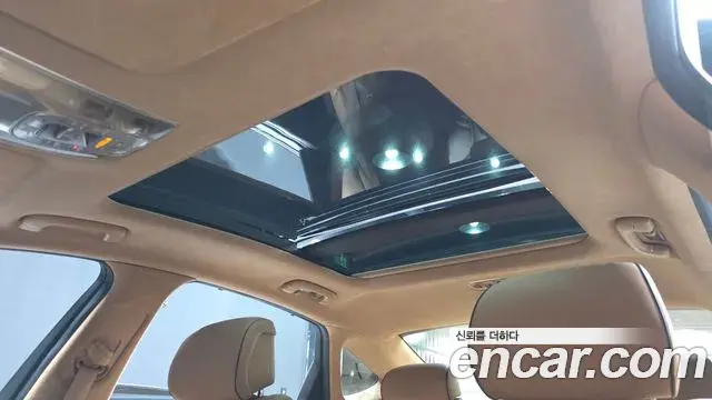 Genesis Electrified G80 2021 — Photo 19/20