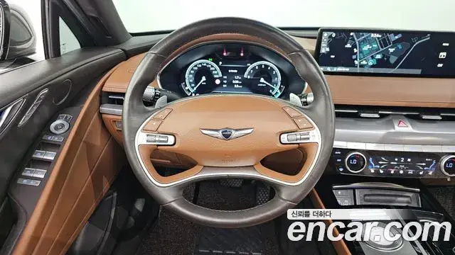 Genesis Electrified G80 2022 — Photo 13/20