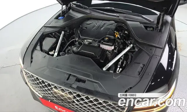 Genesis Electrified G80 2021 — Photo 6/20