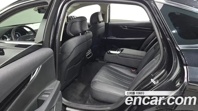 Genesis Electrified G80 2021 — Photo 12/20
