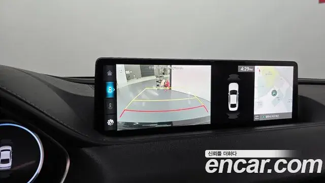 Genesis Electrified G80 2021 — Photo 15/20