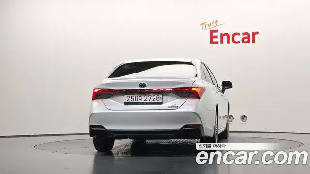 Toyota Avalon 2019 — Şəkil 4/20