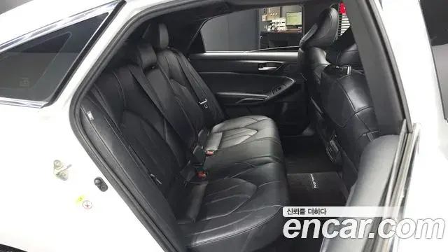 Toyota Avalon 2019 — Şəkil 12/20