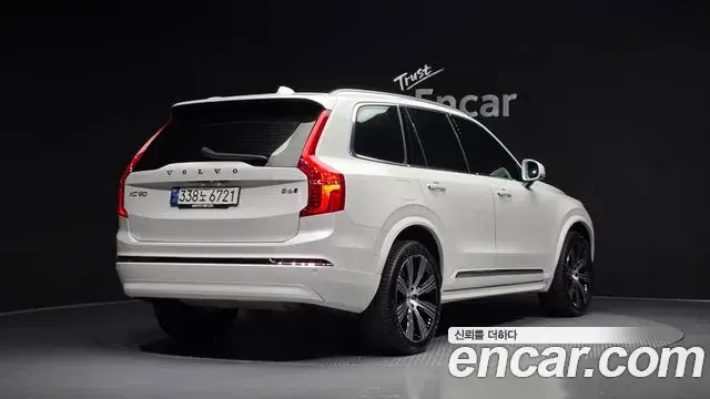 Volvo XC90 2023 — Фото 2/20