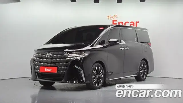 Toyota Alphard 2025 — Photo 1/20