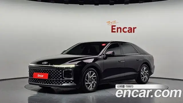 Hyundai Grandeur 2023 — Photo 1/20