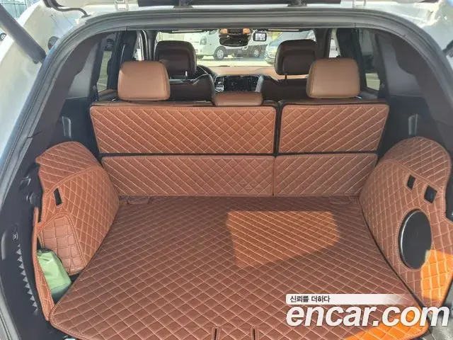 Jeep Grand Cherokee 2020 — Photo 17/20