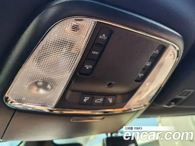 Jeep Grand Cherokee 2020 — Photo 20/20