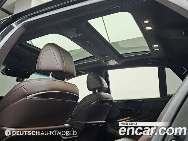 Lexus LS500 2020 — Photo 18/20