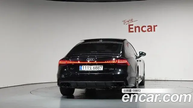 Audi A7 2023 — Photo 4/20