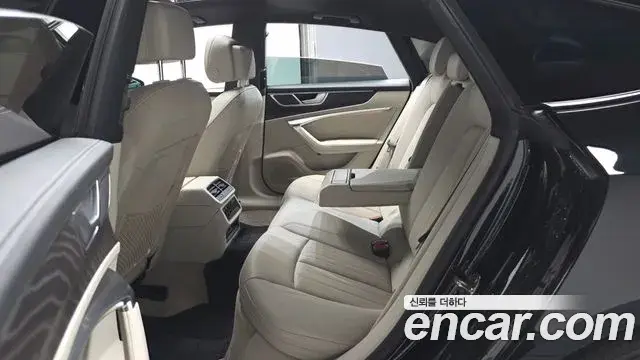 Audi A7 2023 — Photo 12/20