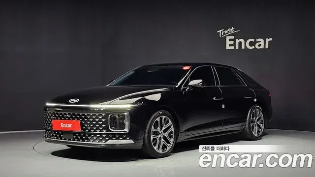 Hyundai Grandeur 2023 — Фото 1/20