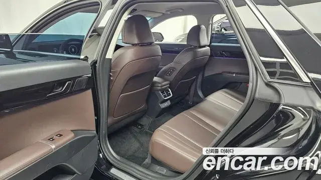 Hyundai Grandeur 2023 — Фото 12/20
