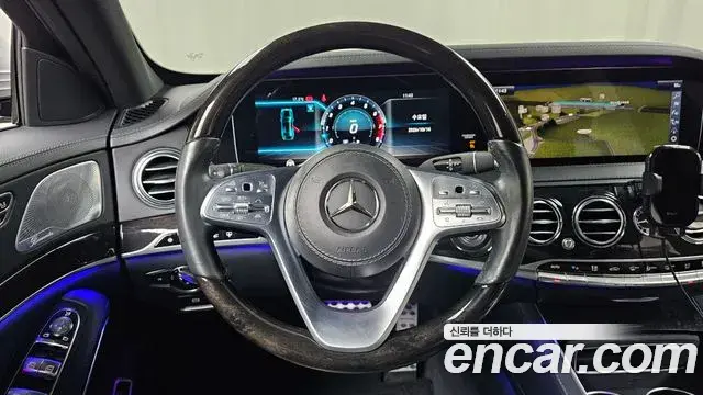 Mercedes-Benz S-Class 2019 — Photo 13/20