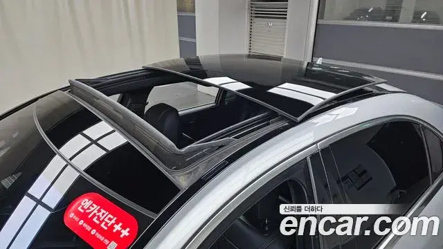Mercedes-Benz S-Class 2019 — Photo 16/20