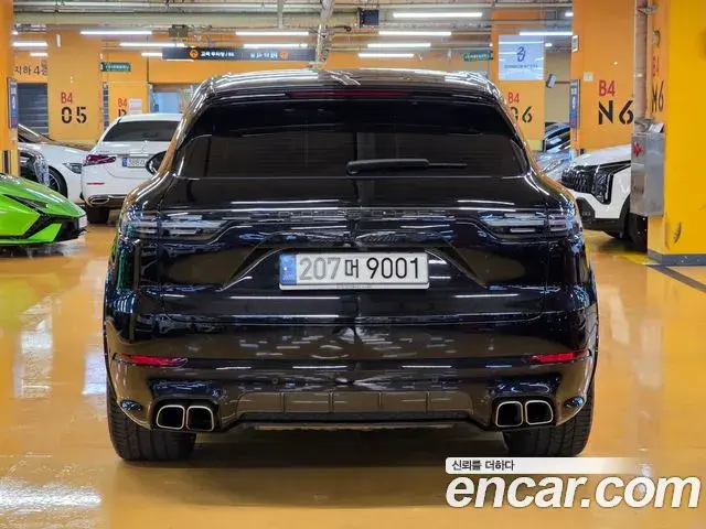 Porsche Cayenne 2022 — Şəkil 3/20