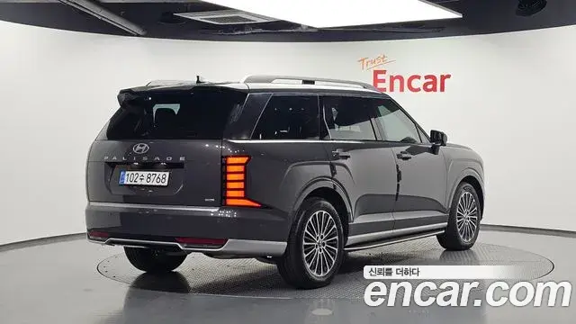 Hyundai Palisade 2025 — Photo 2/20