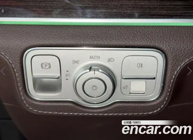 Mercedes-Benz GLE-Class 2022 — Фото 12/20