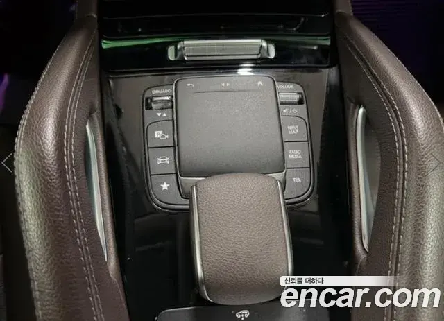 Mercedes-Benz GLE-Class 2022 — Фото 14/20