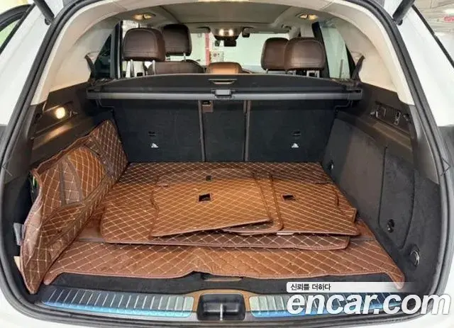 Mercedes-Benz GLE-Class 2022 — Фото 17/20
