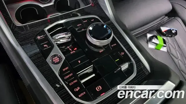 BMW X6 2024 — Photo 9/20