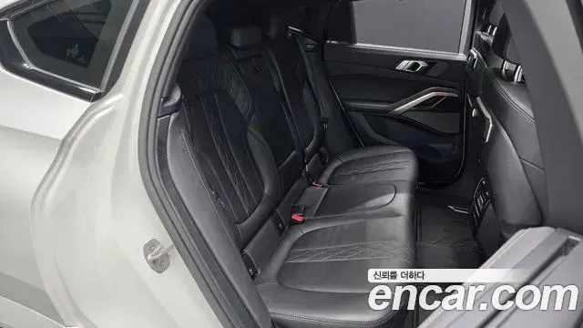 BMW X6 2024 — Photo 11/20