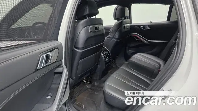 BMW X6 2024 — Photo 12/20
