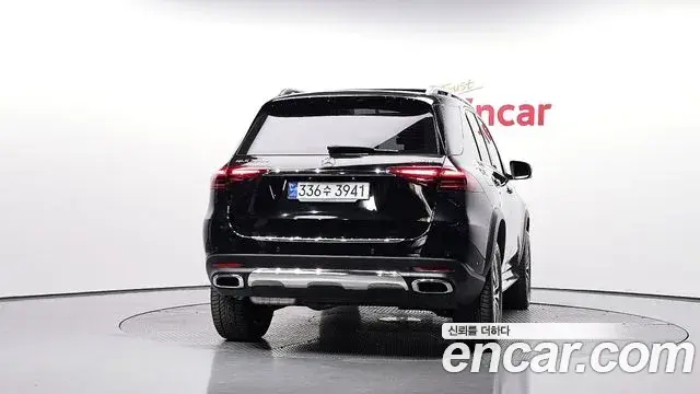 Mercedes-Benz GLE-Class 2024 — Photo 4/20