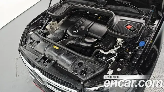 Mercedes-Benz GLE-Class 2024 — Photo 6/20