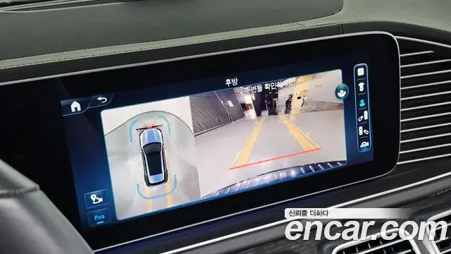 Mercedes-Benz GLE-Class 2024 — Photo 15/20