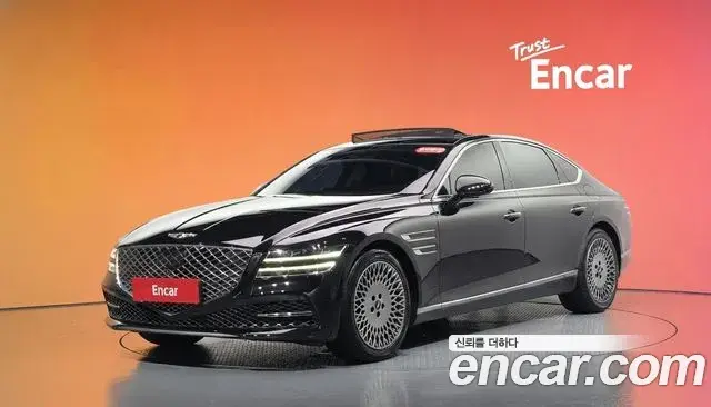 Genesis Electrified G80 2022 — Photo 1/20