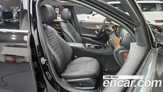 Mercedes-Benz E-Class 2018 — Şəkil 3/20