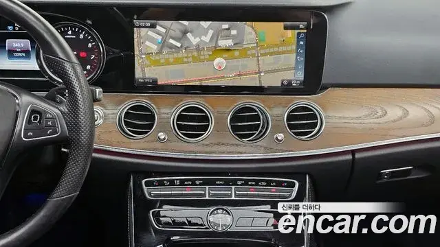 Mercedes-Benz E-Class 2018 — Şəkil 6/20