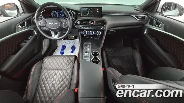 Genesis G70 2021 — Photo 13/20