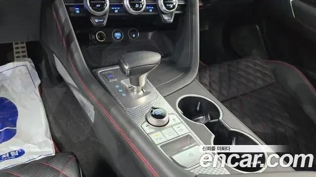Genesis G70 2021 — Photo 18/20