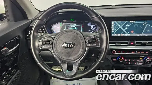 Kia Niro 2020 — ფოტო 9/20