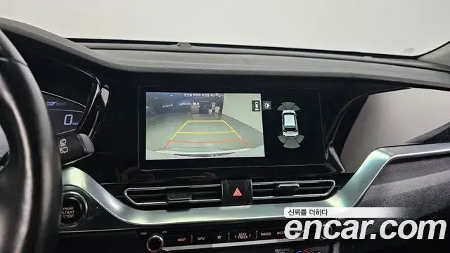 Kia Niro 2020 — ფოტო 1/20