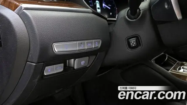 Kia The K9 2019 — Photo 16/20