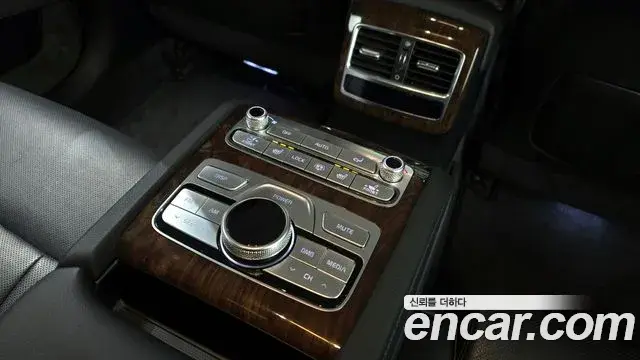 Kia The K9 2019 — Photo 8/20