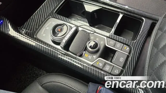 Kia Sorento 2020 — Şəkil 19/20