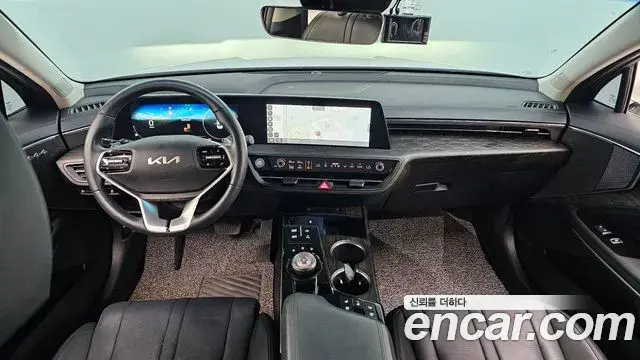 Kia K8 2021 — Photo 7/20