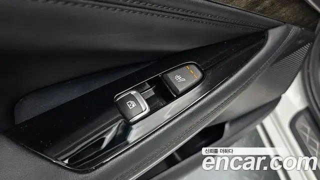 Kia K8 2021 — Photo 8/20