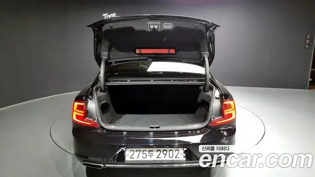 Volvo S90 2020 — Şəkil 12/20