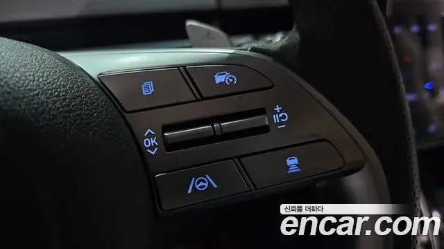 Hyundai Staria 2023 — ფოტო 19/20