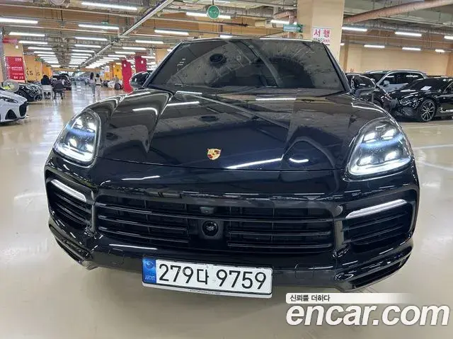 Porsche Cayenne 2021 — Şəkil 7/18