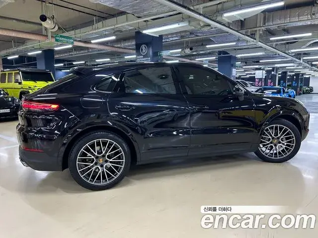Porsche Cayenne 2021 — Şəkil 13/18