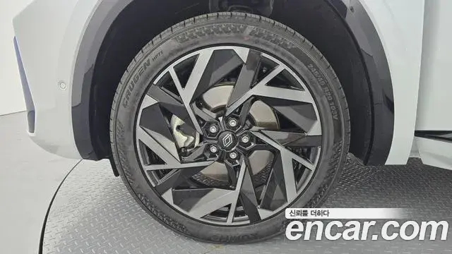 Renault Samsung Grand Koleos 2024 — ფოტო 4/20